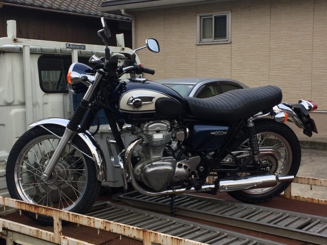 バイク屋さん、見つけた